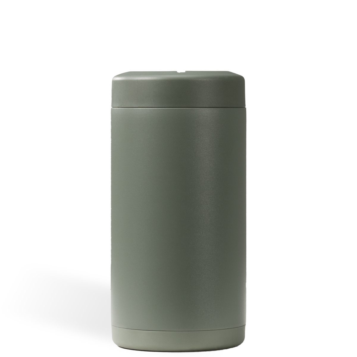 courtyard-16oz-473ml-b0 16ozCan-Courtyard-WPI-3_2ab612cb-68ef-421e-81e4-859d528bc61c.png