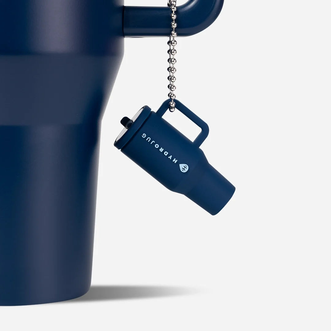 traveler-keychain-i7 Web-TravelerKeychainPhotos-Navy2.webp